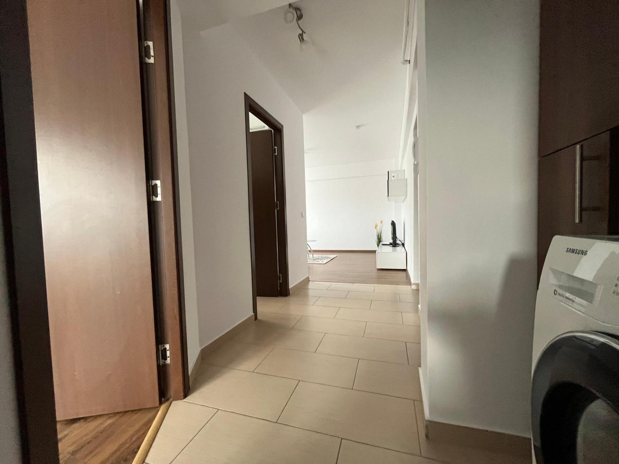Green Apartaments Zărneşti Eksteriør bilde