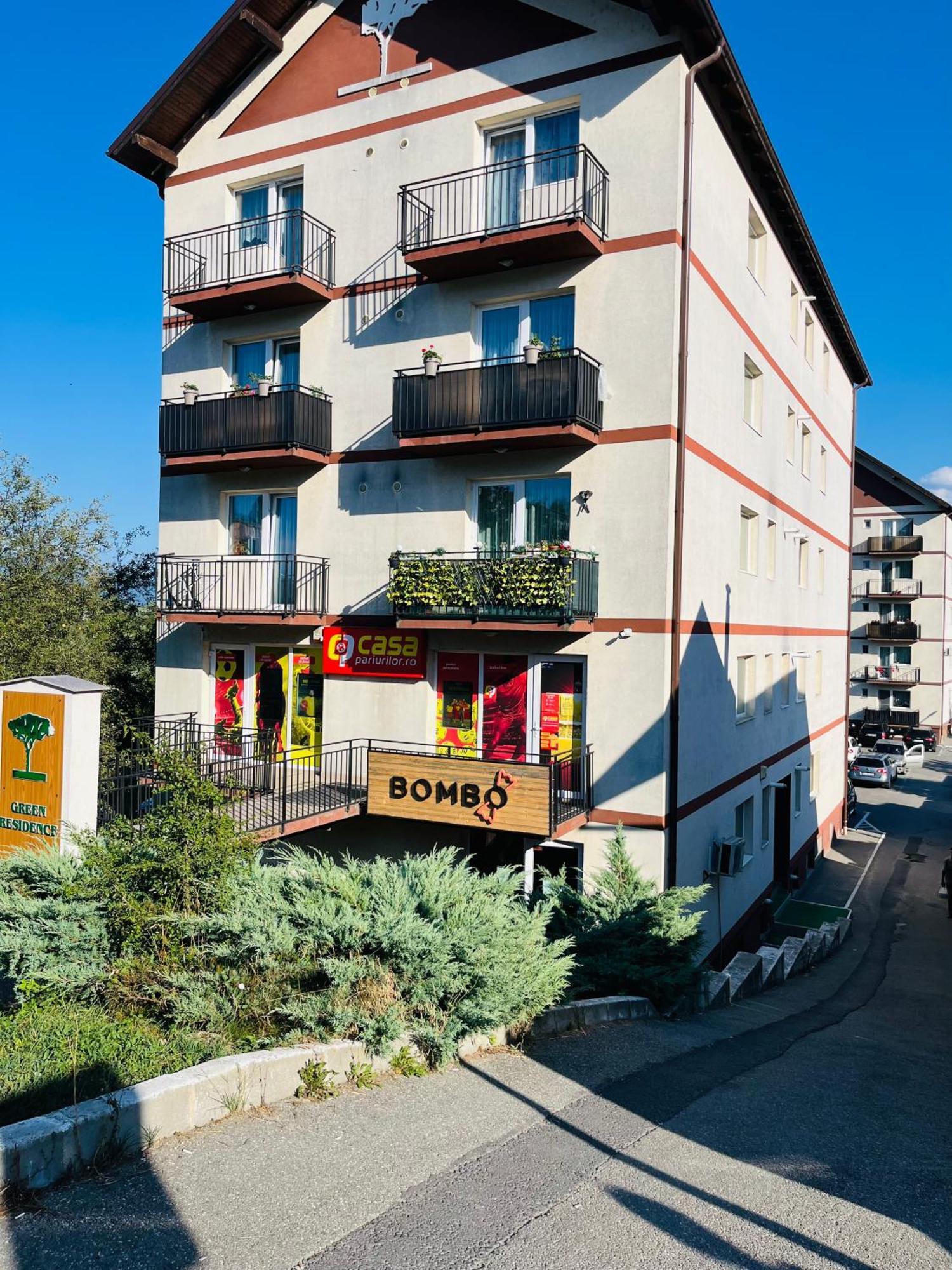 Green Apartaments Zărneşti Eksteriør bilde
