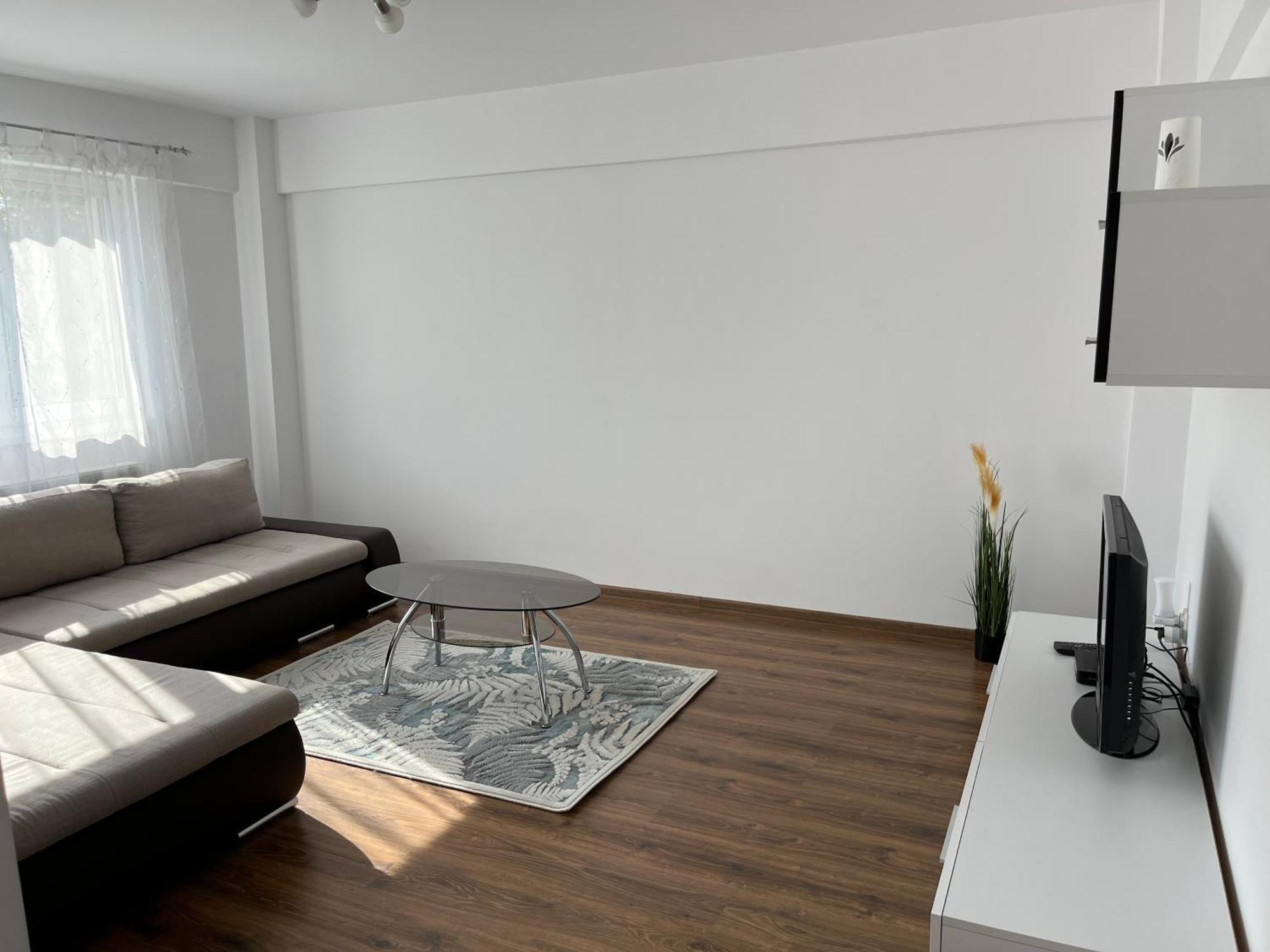 Green Apartaments Zărneşti Eksteriør bilde